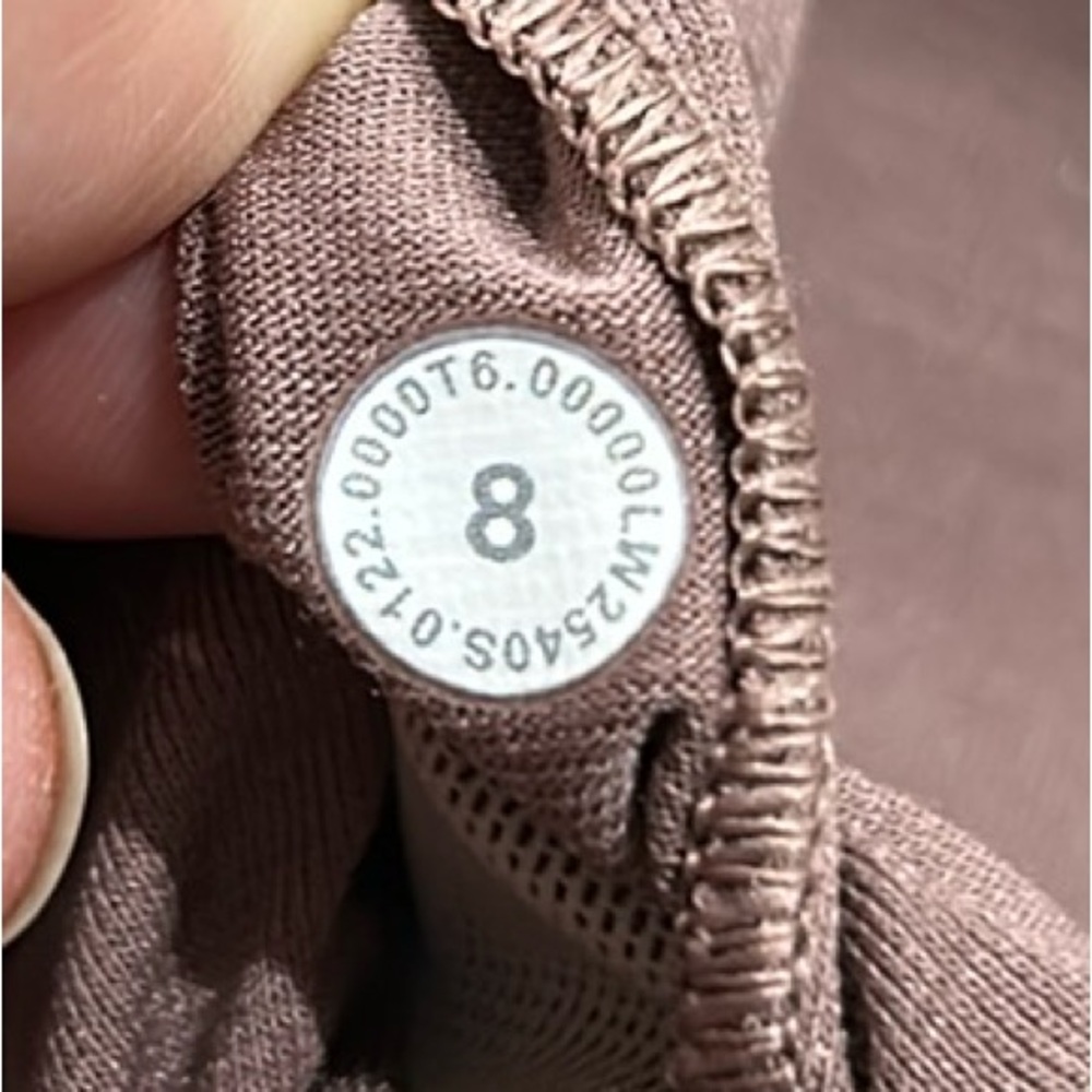 NWOT - LULULEMON Energy Sports Bra - Picture 3 of 7